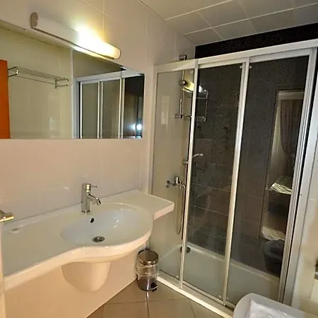 Ecem Hotel 3*